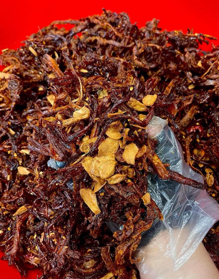 Khô heo cháy tỏi (500g)-duoc-ban-tai-Tonyfood