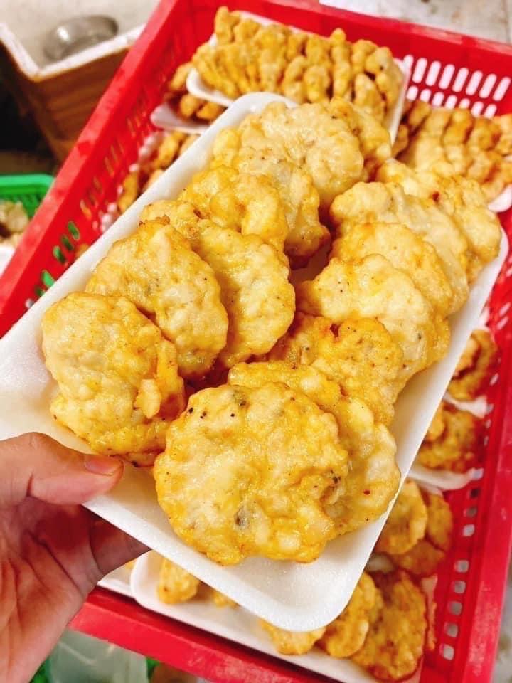 Chả mực dã tay-duoc-ban-tai-Tonyfood