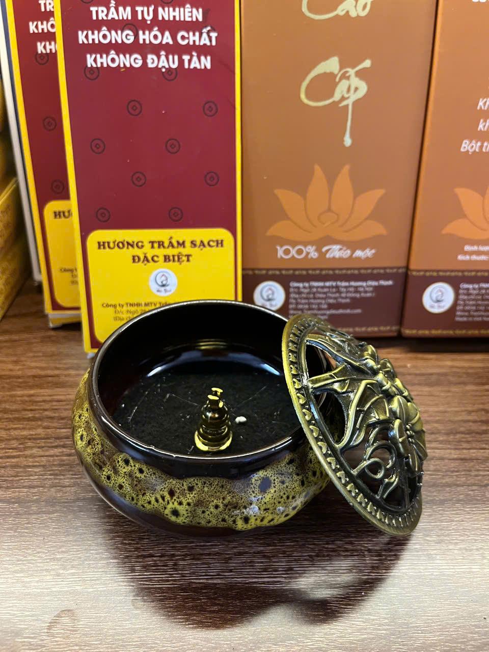 Lư gốm-duoc-ban-tai-AN NHIÊN