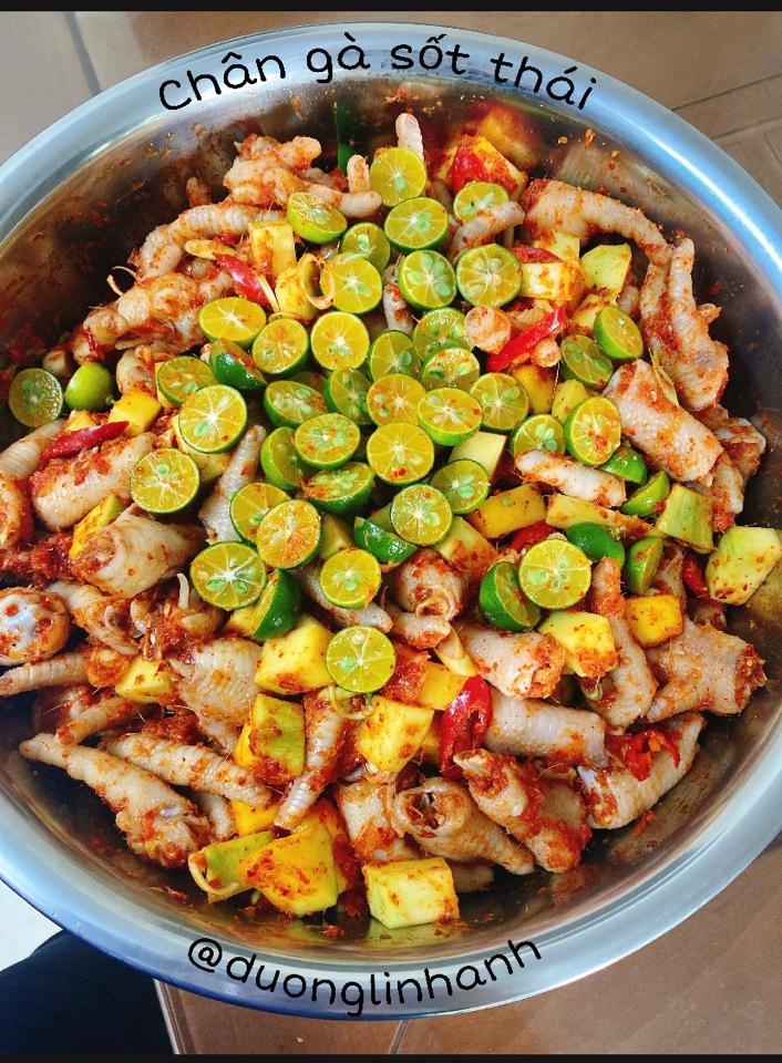 Chân gà sốt thái-duoc-ban-tai-Linh Anh Food&Dessert