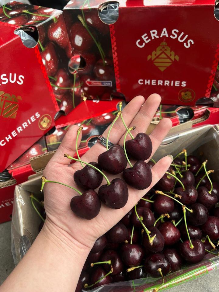 Cherry 1kg-duoc-ban-tai-Linh Anh Food&Dessert