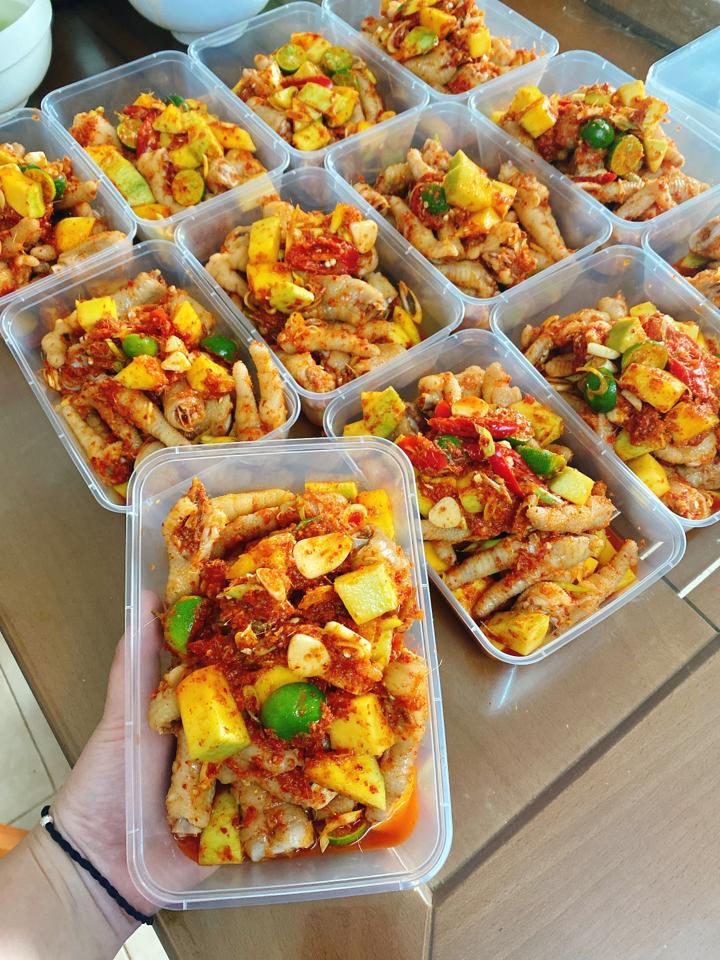 Chị Mai sỉ-duoc-ban-tai-Linh Anh Food&Dessert