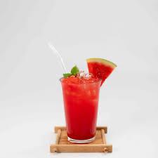 Ép dưa hấu-duoc-ban-tai-Noir Thé cafe