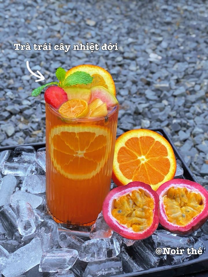 Trà trái cây nhiệt đới-duoc-ban-tai-Noir Thé cafe