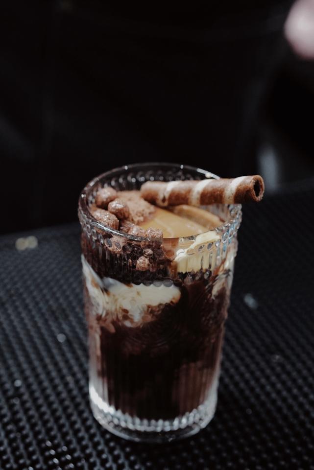 Milo dầm-duoc-ban-tai-Noir Thé cafe