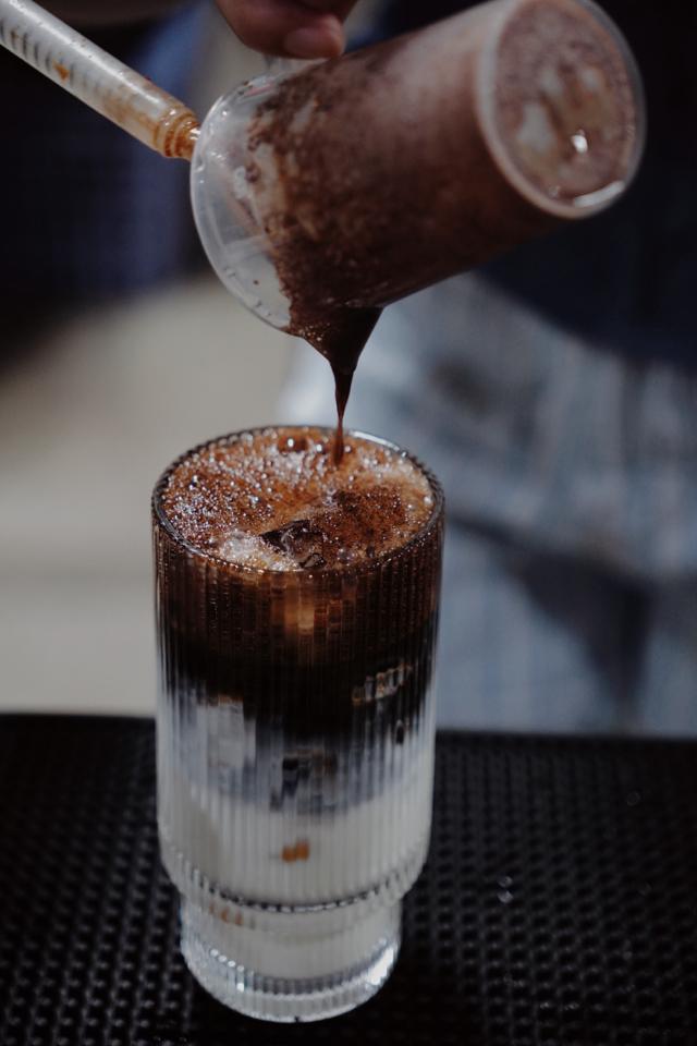 Bạc xỉu-duoc-ban-tai-Noir Thé cafe