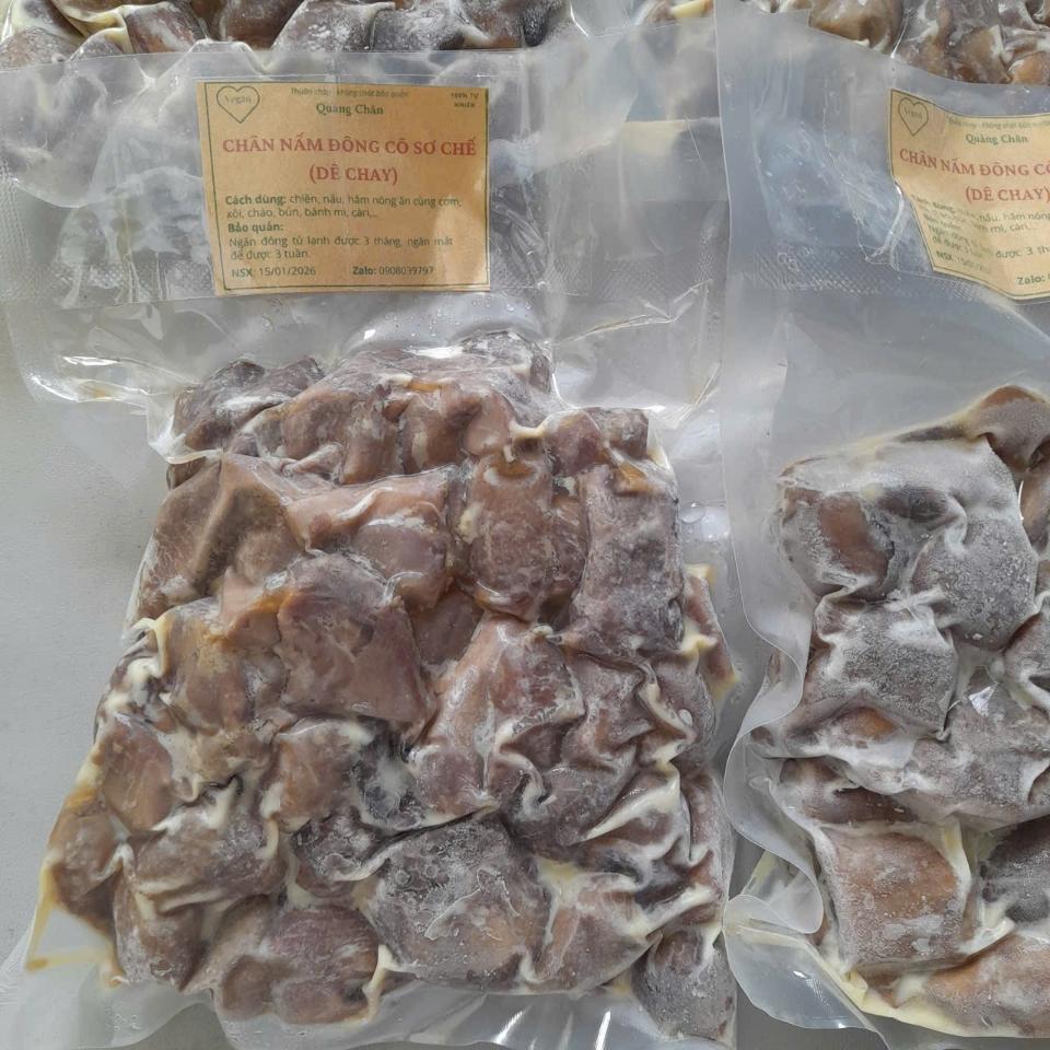 Chân nấm đông cô sơ chế 500gr-duoc-ban-tai-THỰC PHẨM CHAY QUẢNG CHÂN ĐÔNG LẠNH - KHÔ