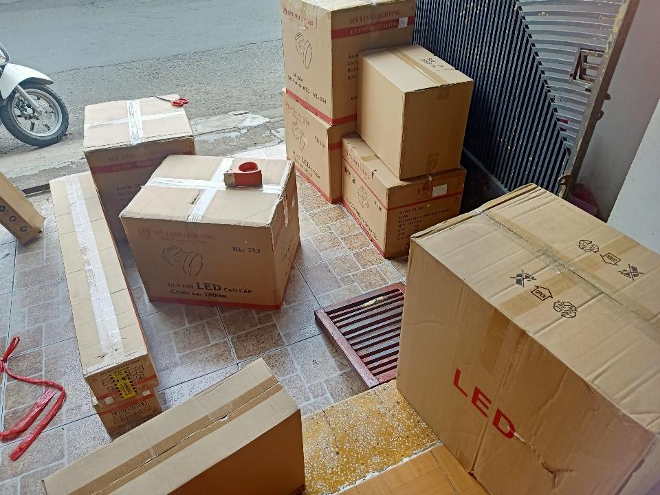 Máng 6 tấc-duoc-ban-tai-Kim Anh Electric