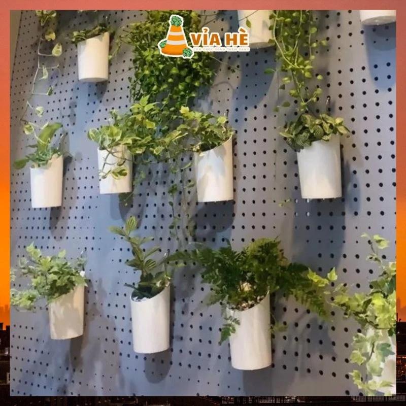 Chậu nhựa ốp tường size 9x15cm màu trắng chậu treo tường nội thất phòng tắm ban công-duoc-ban-tai-Vỉa Hè Garden
