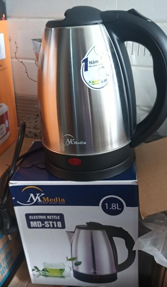Bình đun siêu tốc 1.8 lít. NK Media-duoc-ban-tai-CỬA HÀNG NGUỒN SÁNG THÔNG MINH ĐĂNG PHÁT