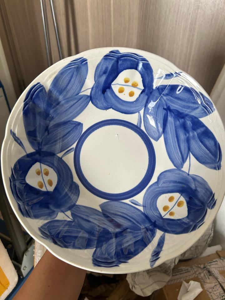 Tô vẽ tay-duoc-ban-tai-Nhà Bơ - Gốm sứ & decor