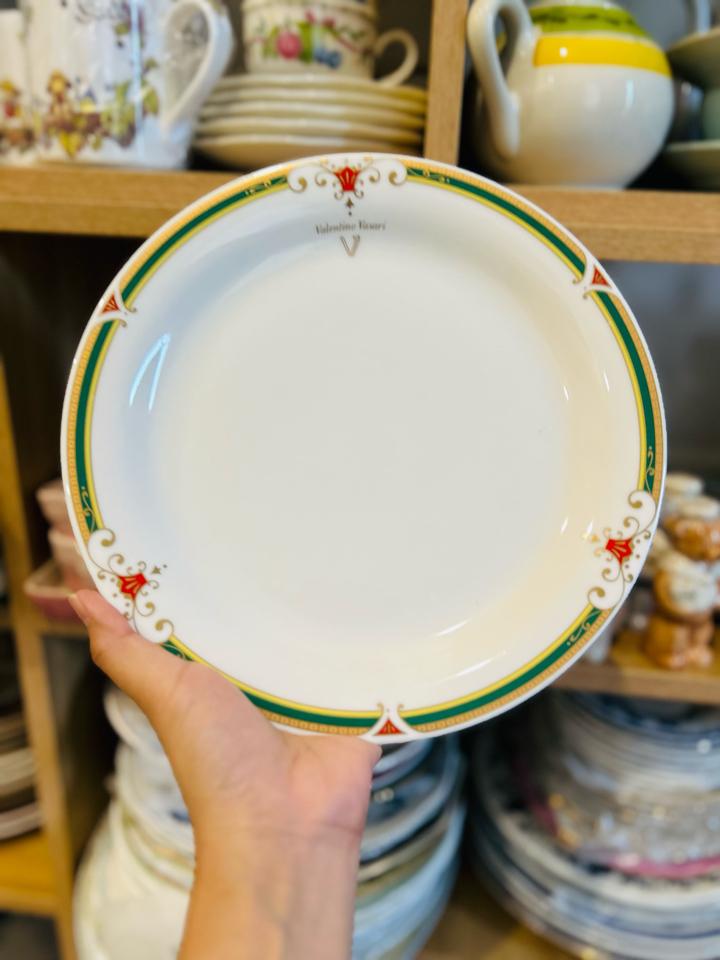 Đĩa Valentino-duoc-ban-tai-Nhà Bơ - Gốm sứ & decor