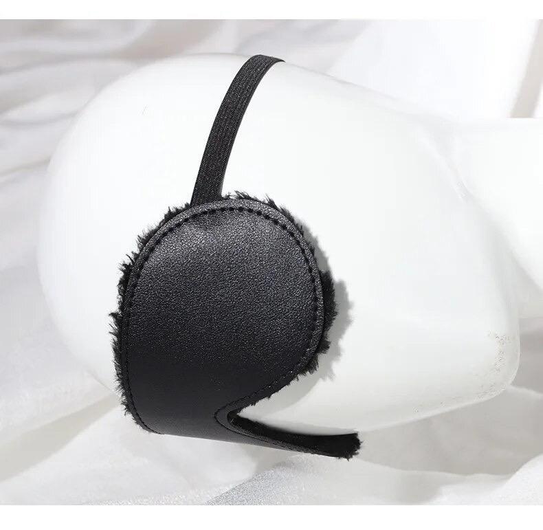 Bịt mắt bằng da đen ren - Đồ chơi BDSM cho các cặp đôi-duoc-ban-tai-Thetoysvn