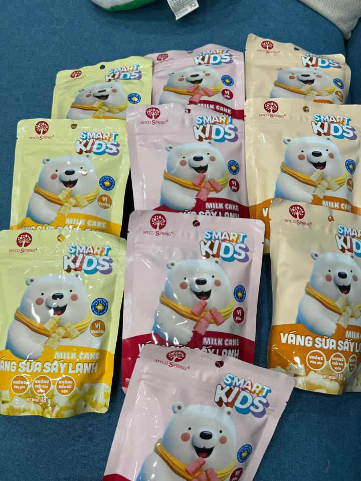 Váng sữa sấy lạnh Smart Kids 18g-duoc-ban-tai-BỐNG XINH 135 QUY HOÁ