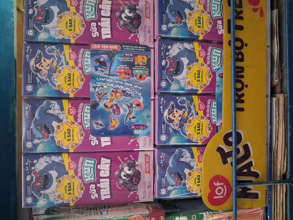 Kun trái cây Nho 180ml-duoc-ban-tai-TẠP HÓA BÌNH THÚY