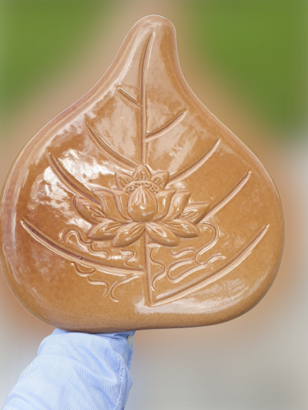 Ngói sứ Lá bồ đề hoa sen - Pháp viện Minh Đăng Quang (Hàng đặt sản xuất) 20 ~ 22 viên/m²-duoc-ban-tai-CÔNG TY PHÚC MINH