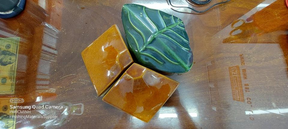 Ngói sứ kiểu Lá bồ đề Nhật Bản - Phần Lợp (Hàng đặt sản xuất), 50 viên/m².-duoc-ban-tai-CÔNG TY PHÚC MINH