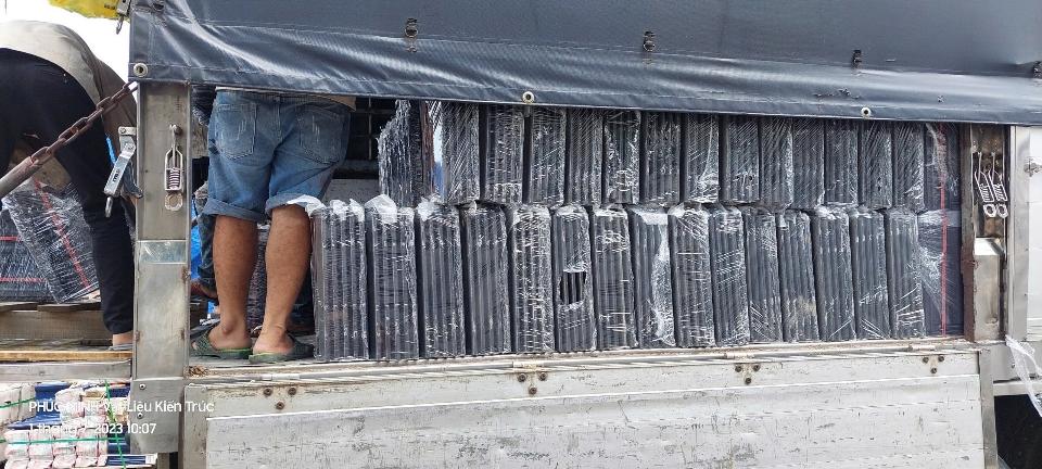 Ngói Nhật Eurotile - dòng P, sơn Nano 3D, dạng sóng phẳng, 9 viên/m²-duoc-ban-tai-CÔNG TY PHÚC MINH