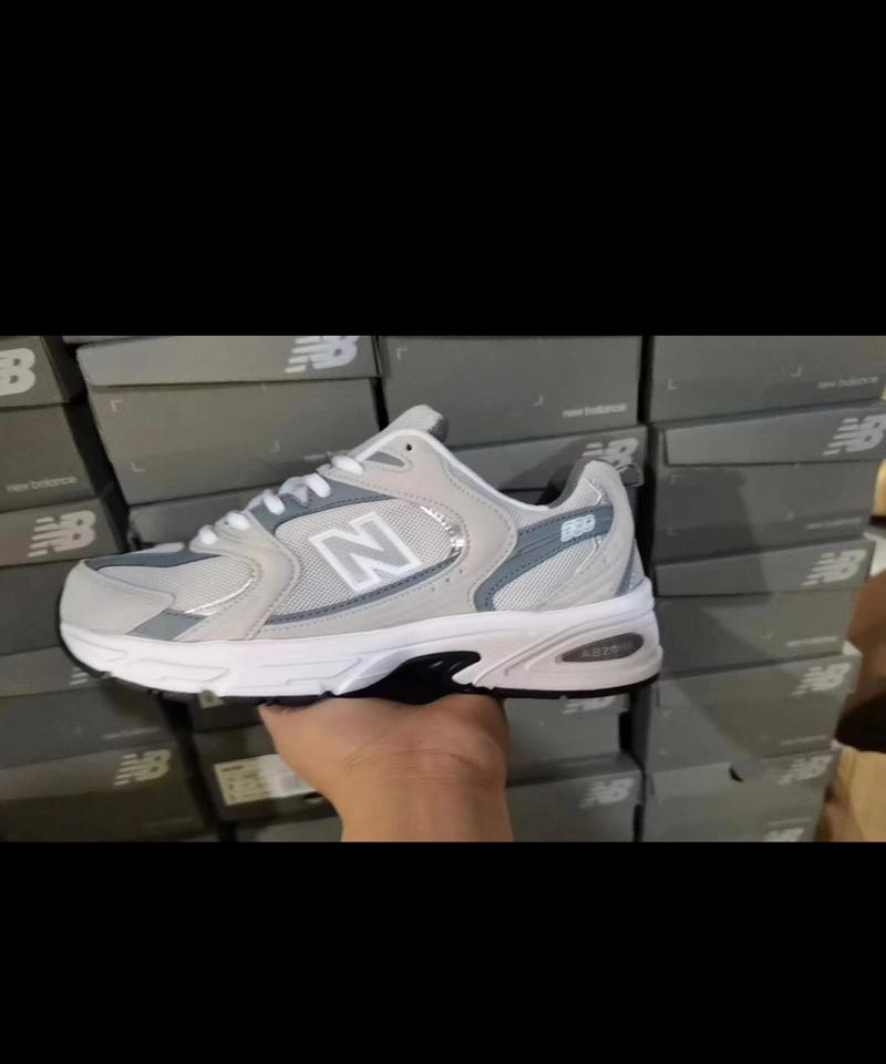 NB530 Ghi da lộn-duoc-ban-tai-27
