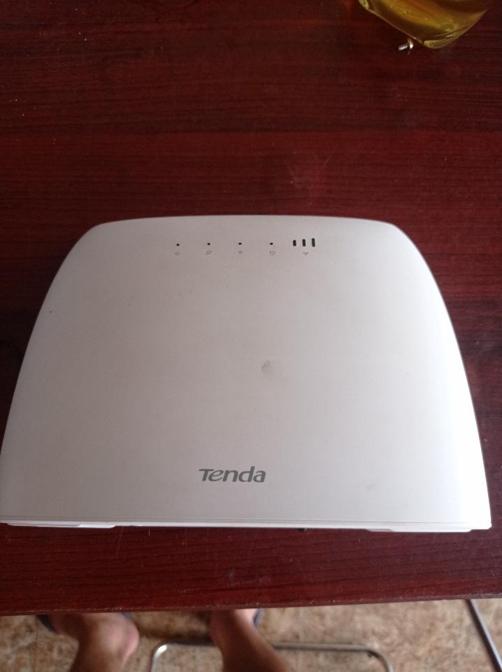 Phát Wifi từ Sim. Tenda 4G-duoc-ban-tai-TIN HỌC-CÔNG NGHỆ DUY KHANG
