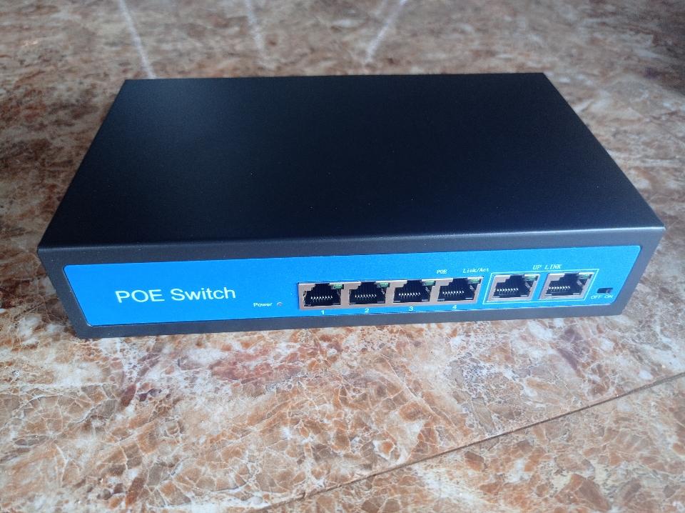 Switch POE PKTG 4+2-duoc-ban-tai-TIN HỌC-CÔNG NGHỆ DUY KHANG