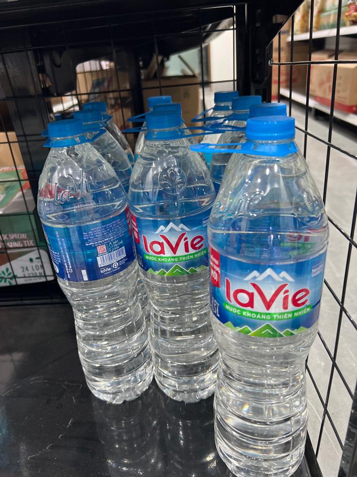 NƯỚC LAVIE ĐÓNG CHAI 1.5LIT-duoc-ban-tai-HOÀNG LAN MART