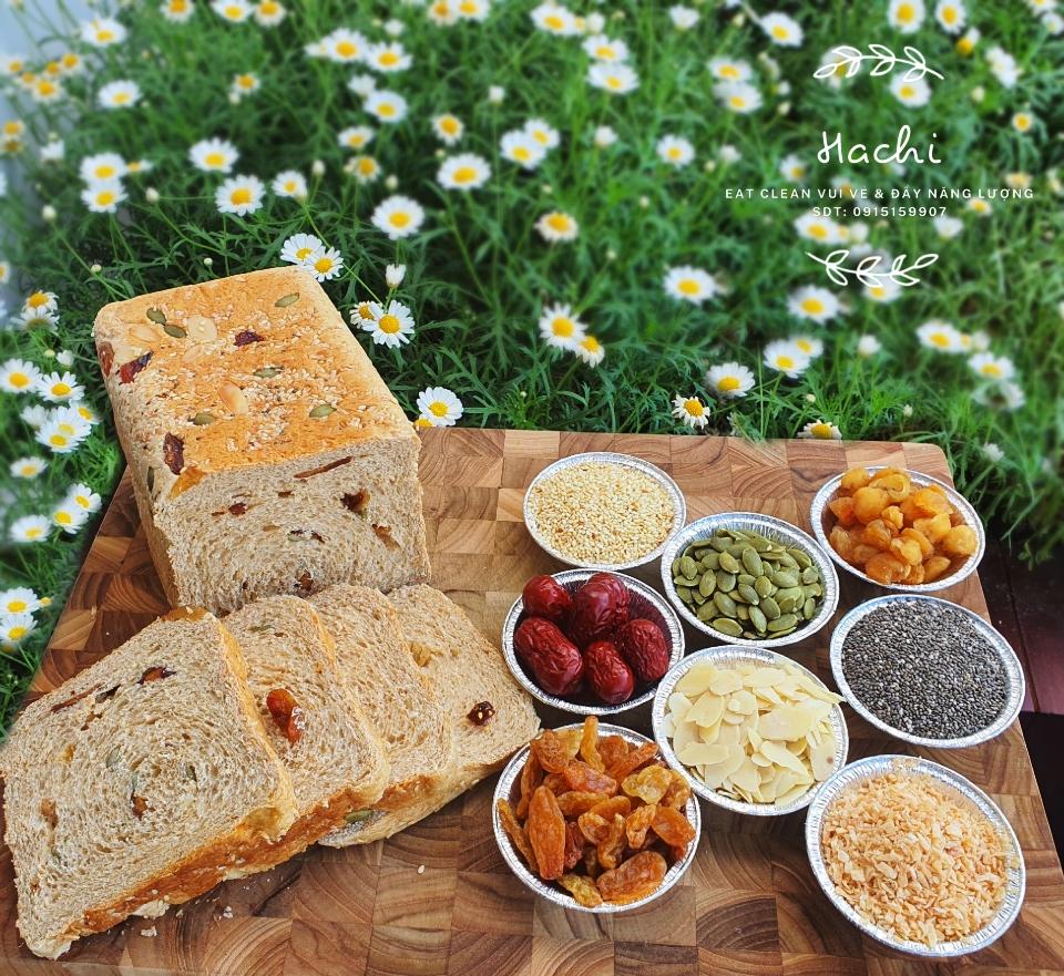 SANDWICH nguyên cám mix 8 loại hạt-duoc-ban-tai-EATCLEAN HACHI DALAT