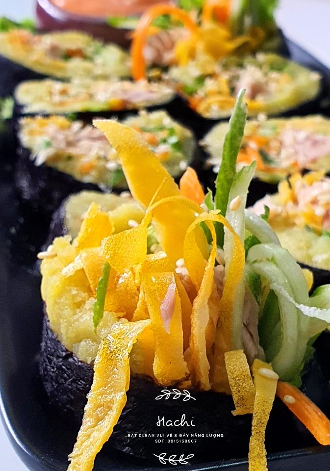 Kimbap khoai lang-duoc-ban-tai-EATCLEAN HACHI DALAT