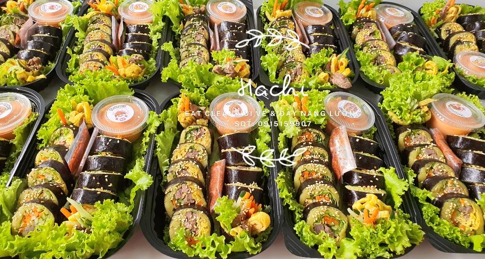 Kimbap khoai lang-duoc-ban-tai-EATCLEAN HACHI DALAT