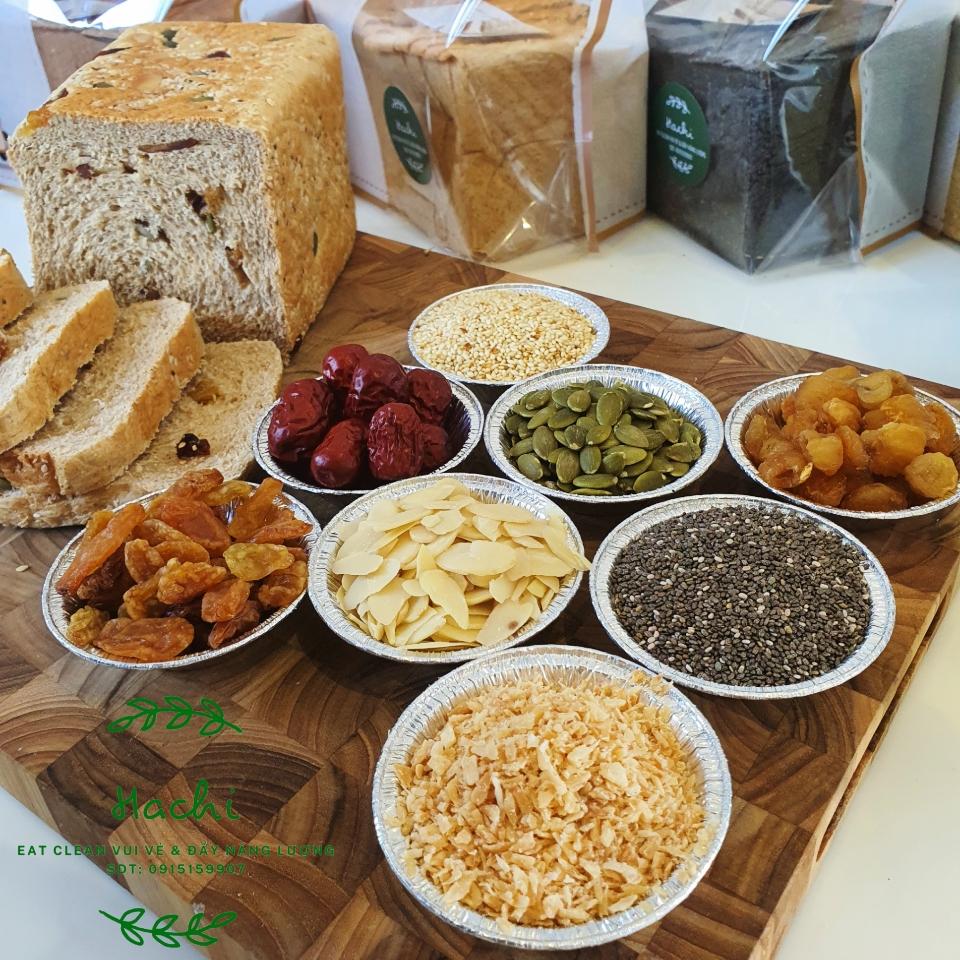 SANDWICH nguyên cám mix 8 loại hạt-duoc-ban-tai-EATCLEAN HACHI DALAT