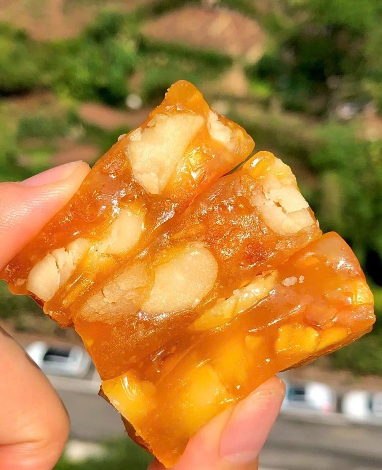 Kẹo xoài chanh leo 250gr-duoc-ban-tai-EATCLEAN HACHI DALAT