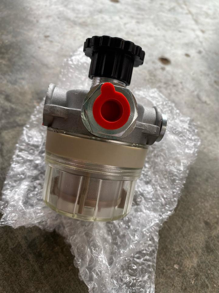 Lọc dầu phụ có bơm-duoc-ban-tai-PT Phụ Tùng Thermo King