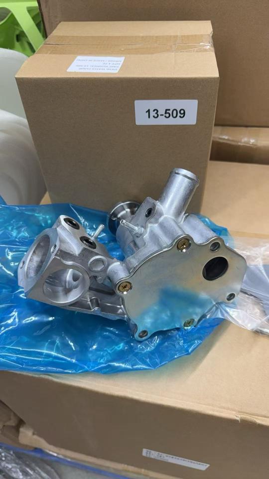 Bơm nước Yanmar mới-duoc-ban-tai-Phụ Tùng Phi Thương