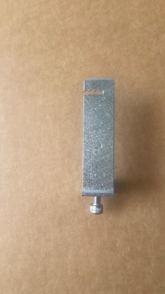 Móc U 40x80-duoc-ban-tai-Sungo vattusolar.com