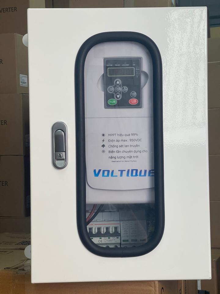 Bộ tủ điện biến tần bơm kèm điều khiển từ xa -duoc-ban-tai-Sungo vattusolar.com