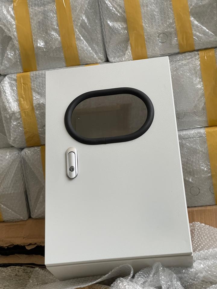 Tủ biến tần bơm 55x35x23-duoc-ban-tai-Sungo vattusolar.com