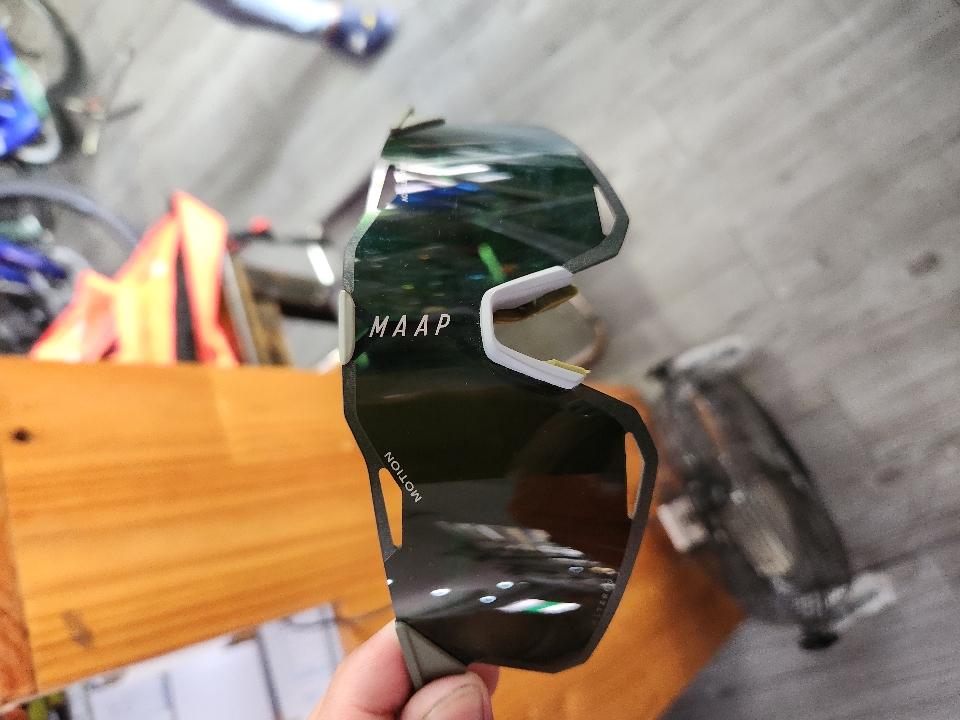 Kính MAAP-duoc-ban-tai-Cửa Hàng Giant HTH Biên Hoà