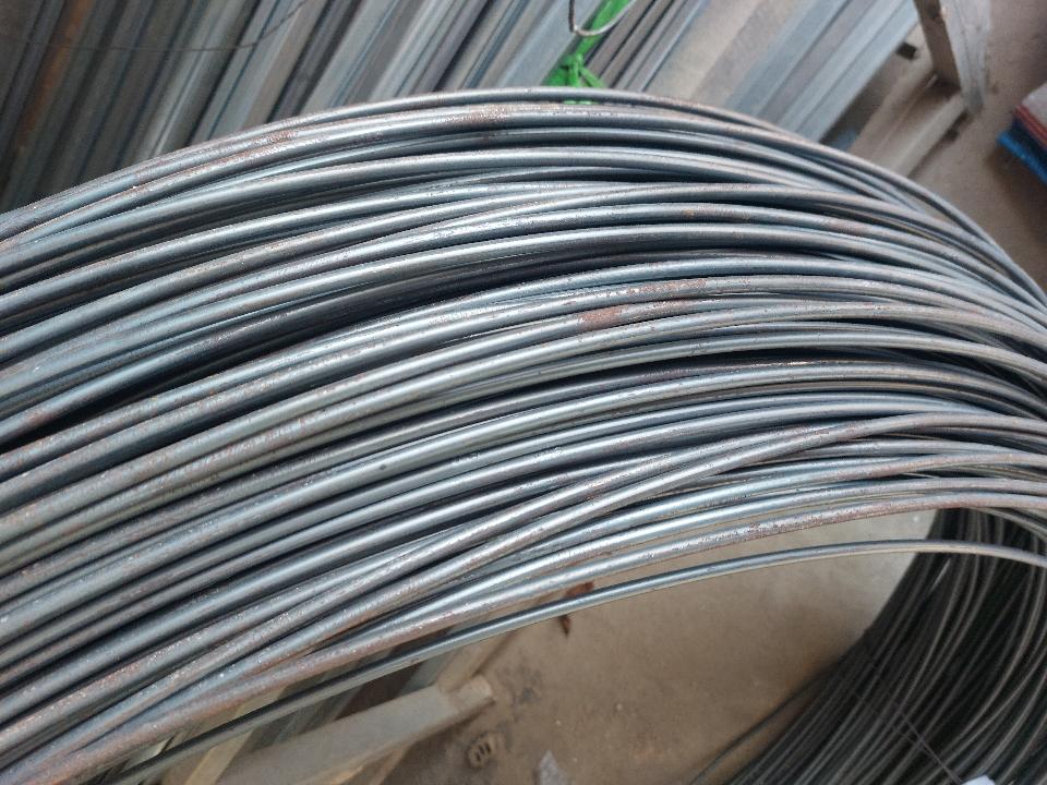 Sắt 6 việt mỹ-duoc-ban-tai-VẬT LIỆU XÂY DỰNG