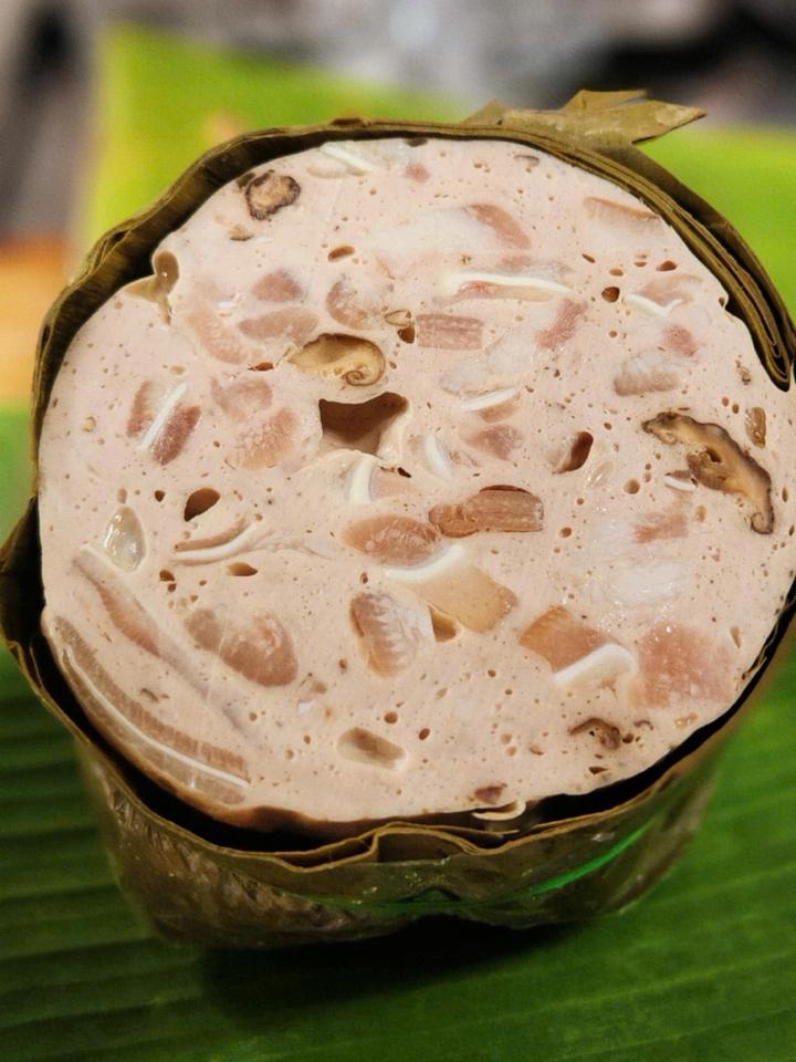 Giò tai 1kg-duoc-ban-tai-Tiệm Trâm Cáo
