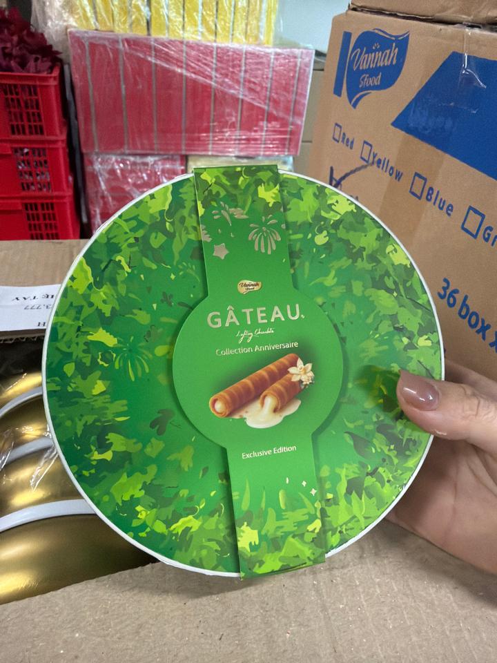 Quế VS Gateau-duoc-ban-tai-Tiệm Trâm Cáo