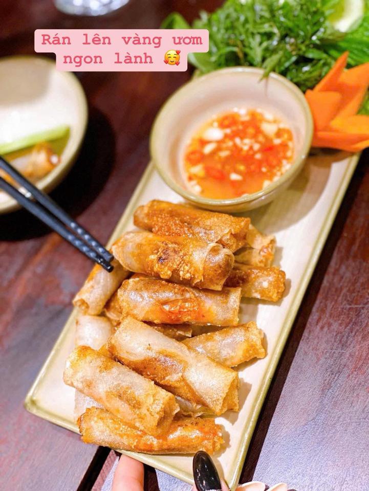 Chả ram-duoc-ban-tai-Tiệm Trâm Cáo