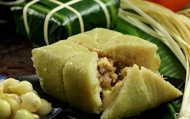 Bánh chưng-duoc-ban-tai-Tiệm Trâm Cáo
