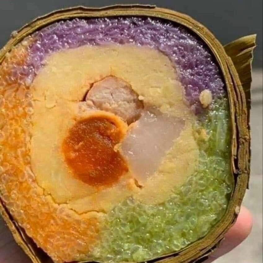 Bánh tét 3 màu trà vinh_ đòn 1kg-duoc-ban-tai-Nhà Tôi (Thiên Thần shop)