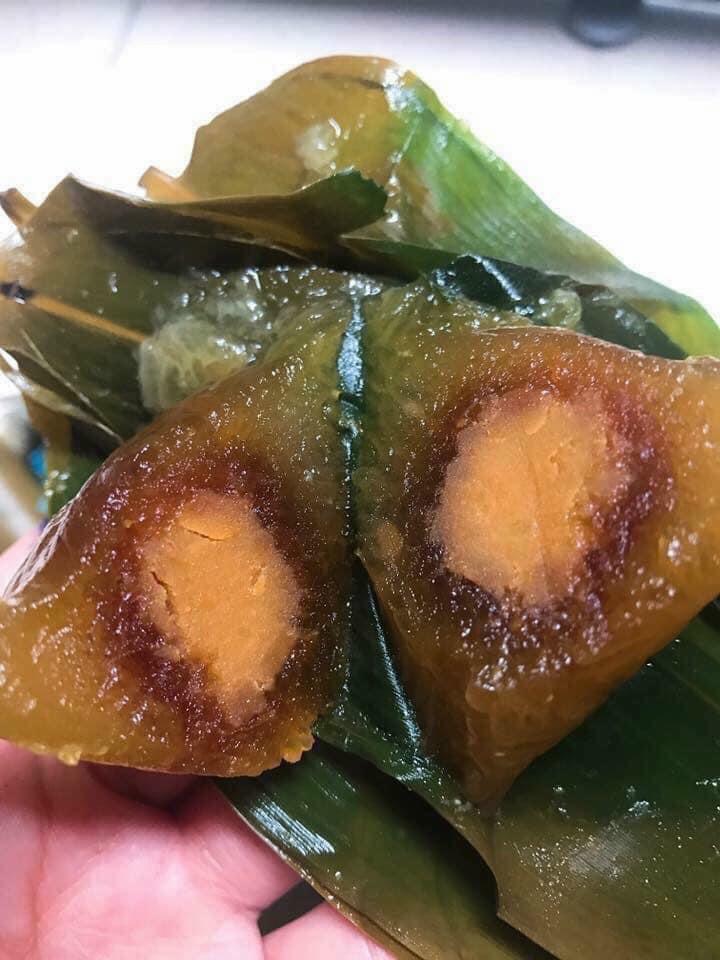 BÁNH Ú LÁ TRE (bánh Ú tro) _xâu (10 cái)-duoc-ban-tai-Nhà Tôi (Thiên Thần shop)