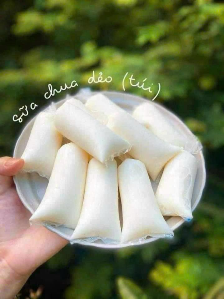 SỮA CHUA TÚI LONG THÀNH. sét 50 túi -duoc-ban-tai-Nhà Tôi (Thiên Thần shop)