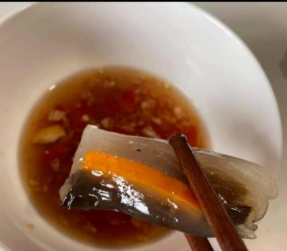 BÁNH BỘT LỌC huế CHAY:35k/10 CÁI-duoc-ban-tai-Nhà Tôi (Thiên Thần shop)