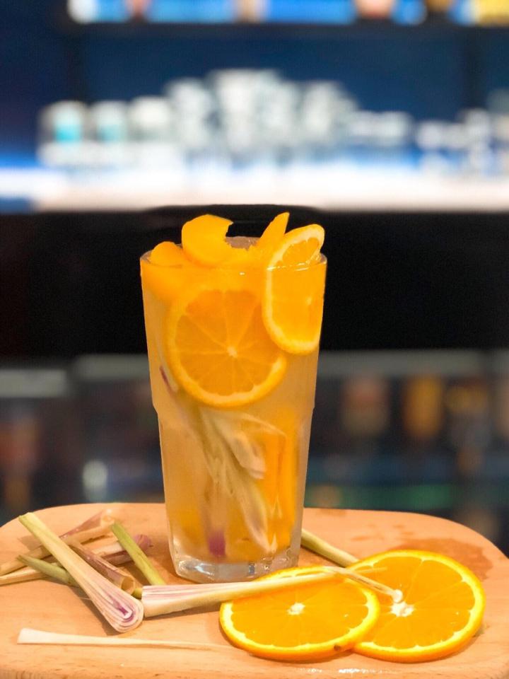 Trà đào cam xả  M-duoc-ban-tai-Tiệm Nhà Táo