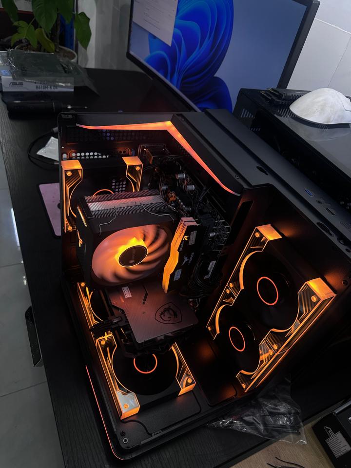 Vỏ case MIK Nova G8 Matx-duoc-ban-tai-Xtreme PC