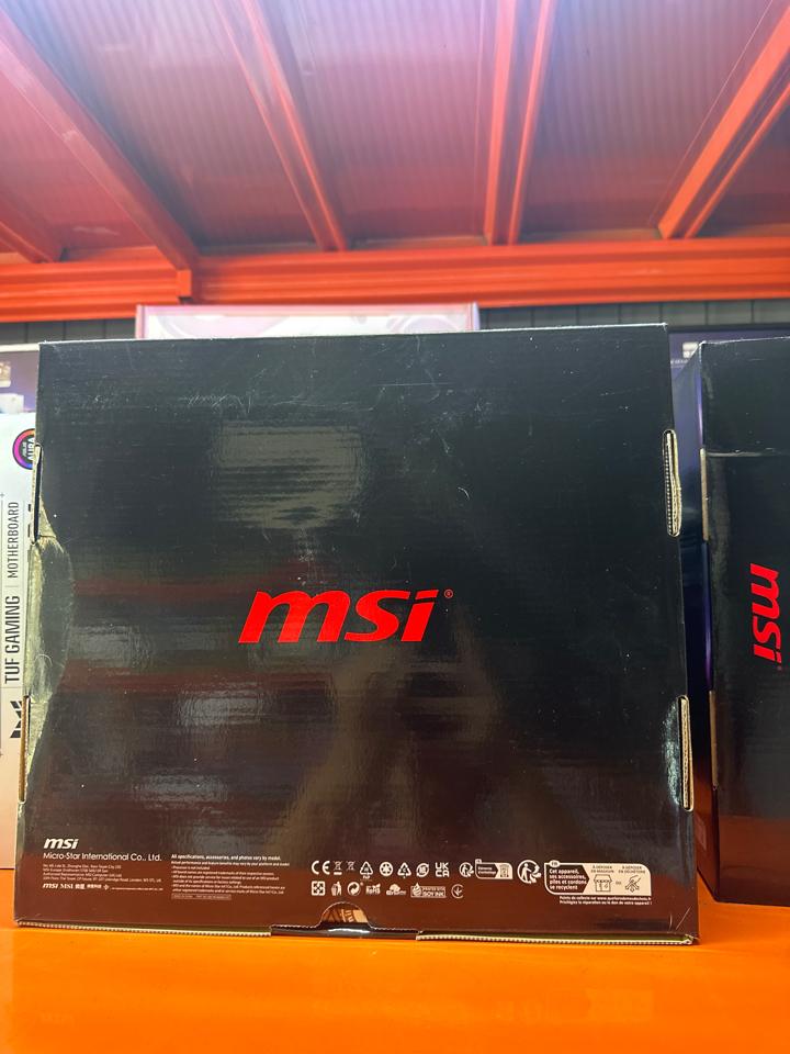Main MSI Z690 edge wifi-duoc-ban-tai-Xtreme PC