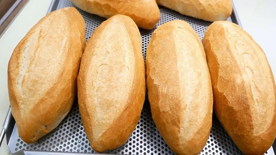 Mì ổ-duoc-ban-tai-Quán Lẩu Bò A Cứ 2